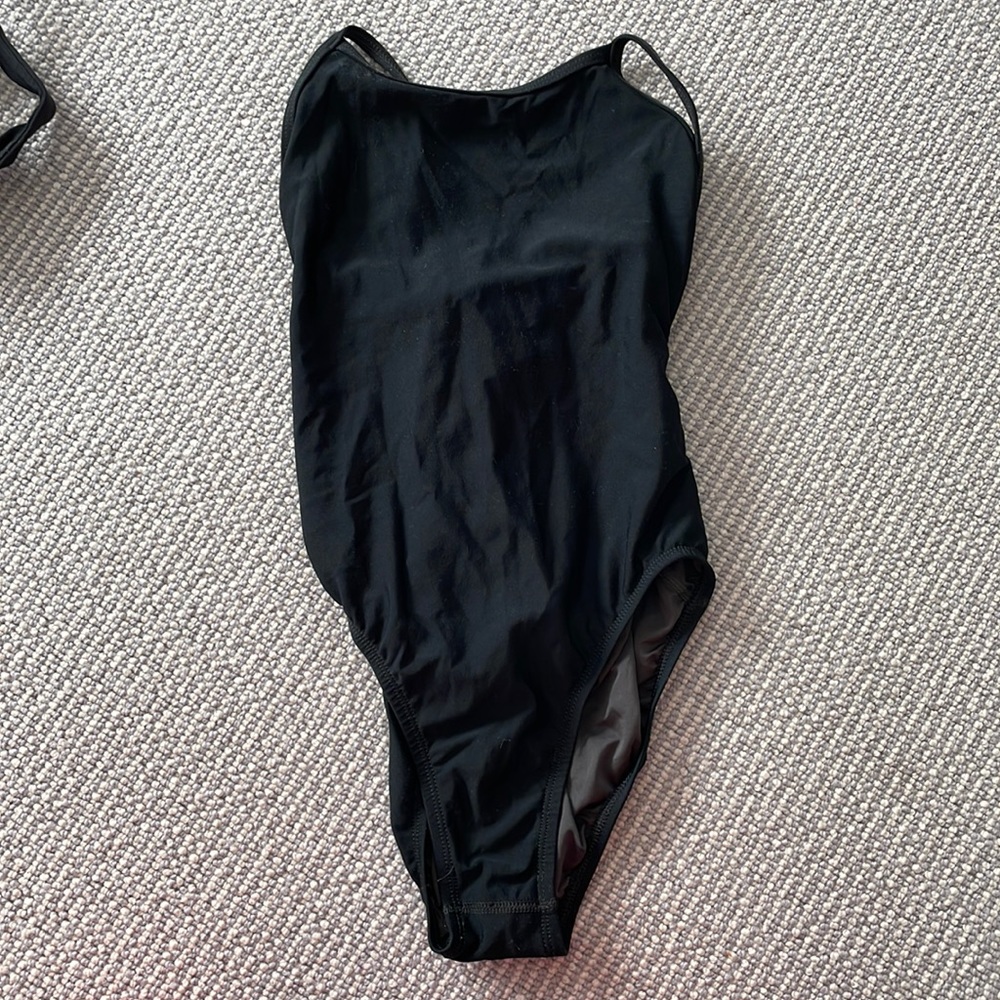 Black Tie Back Jolyn